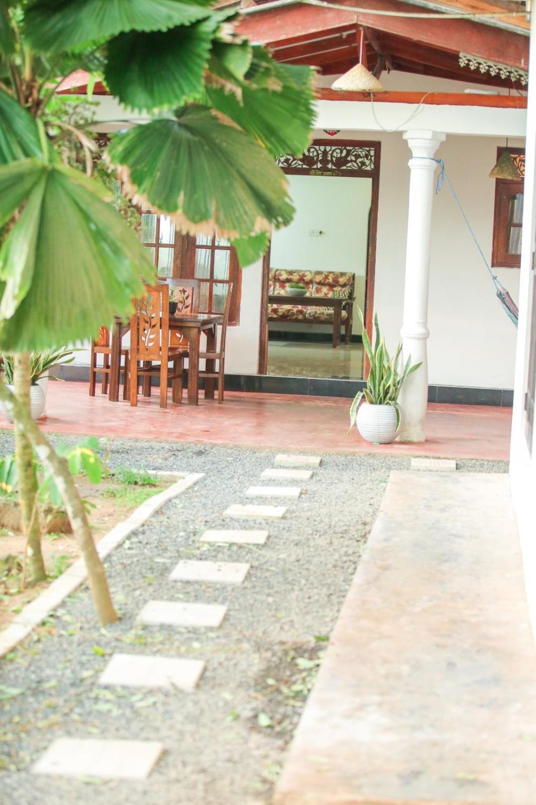 Mountain Relax Inn Weligama Eksteriør billede